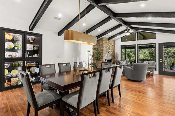 916 Wooded Crest Drive, Woodway, TX 76712