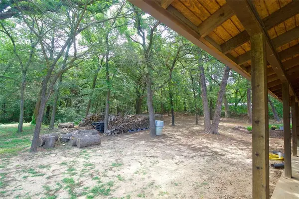 5794 Fm 678, Gainesville, TX 76240