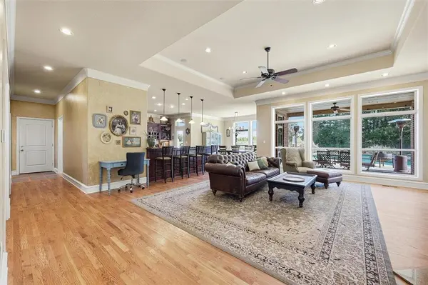 1719 Moreland Drive, Sherman, TX 75090