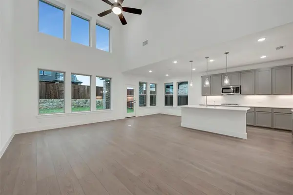 5204 Middlestone Lane, Denton, TX 76226