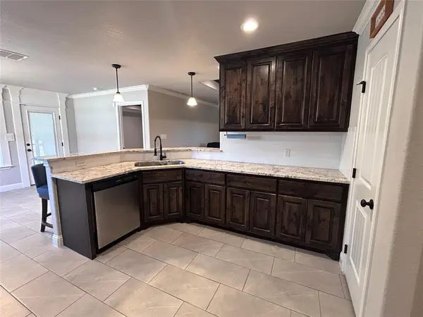 5416 Belaire Circle, Granbury, TX 76048