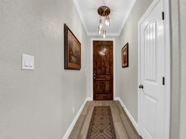 5418 Wedgefield Road, Granbury, TX 76049