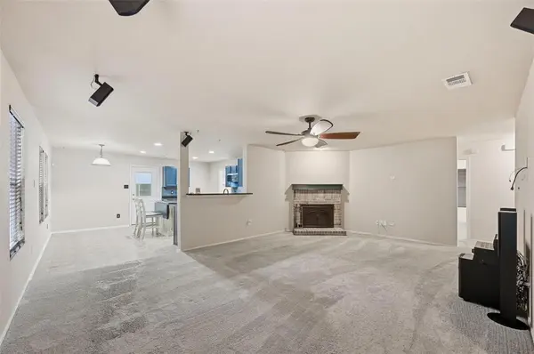 322 Laurel Lane, Fate, TX 75087