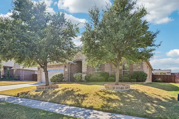 3209 Brighton Drive, Midlothian, TX 76065