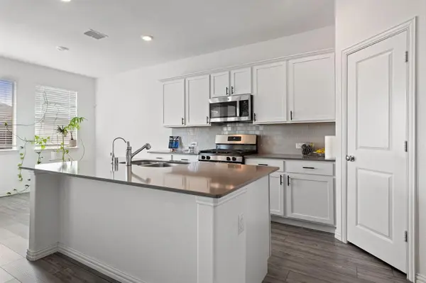 7816 Marsh Lane, Mckinney, TX 75071