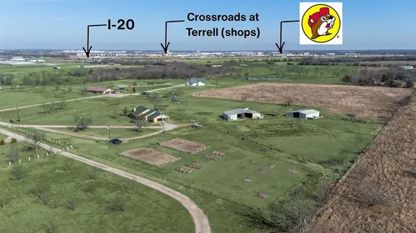 1439 Davis Lane, Terrell, TX 75160