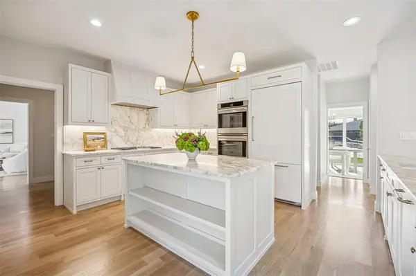 11010 Russwood Circle, Dallas, TX 75229