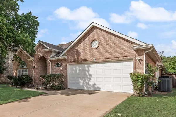 1325 Winnipeg Drive, Lewisville, TX 75077