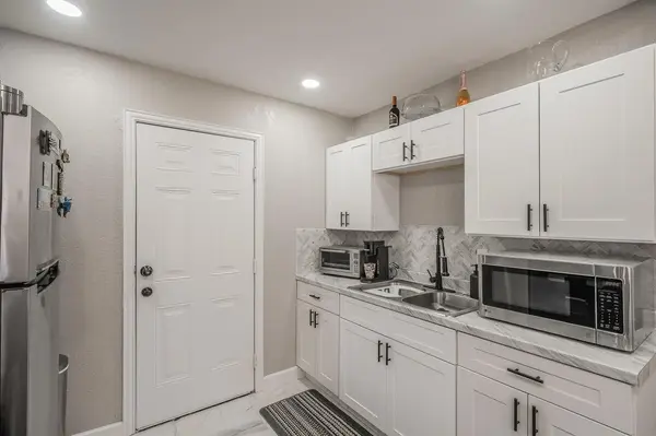 4506 Roberts Avenue, Dallas, TX 75215