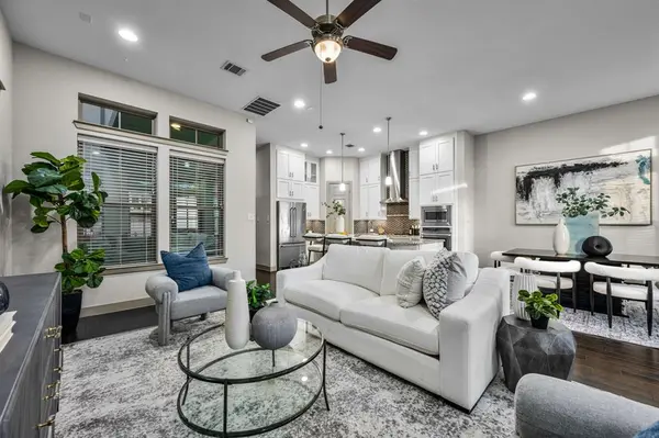 5451 Ashby Grove Street, Dallas, TX 75209