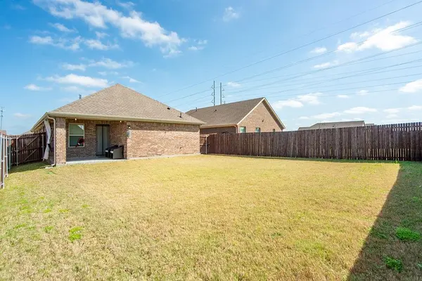 608 Daybreak Lane, Lavon, TX 75166