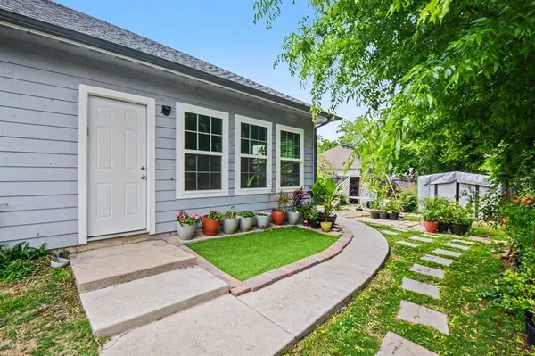 3405 4th Street, Greenville, TX 75401