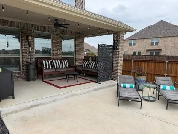 9801 Wexley Way, Fort Worth, TX 76131