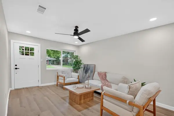 1021 Richard Drive, Garland, TX 75040