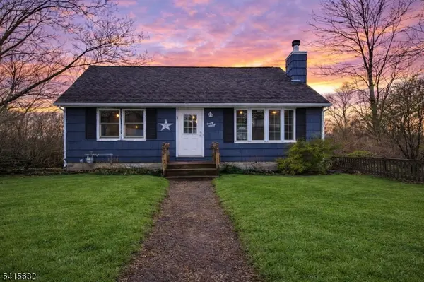 27 Condict Rd, Roxbury Twp., NJ 07850