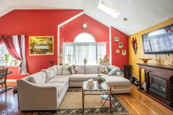 138 S Salem St, Dover Town, NJ 07801