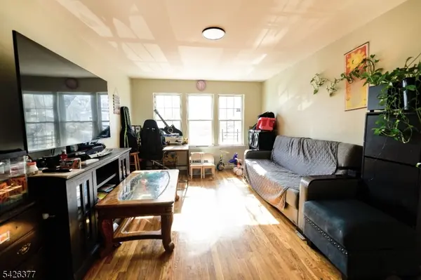 193 Renner Ave, Newark City, NJ 07112