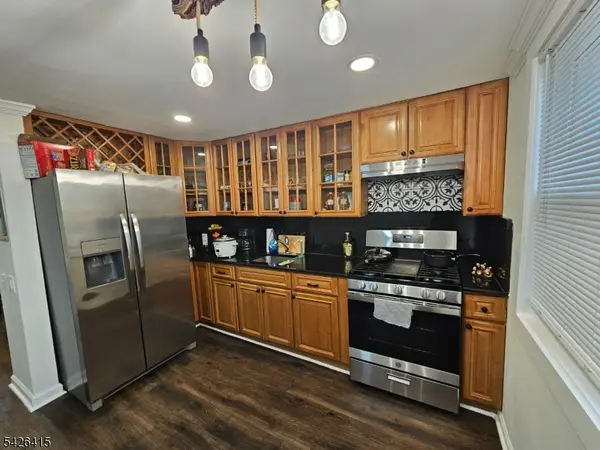 1605 North Wood Ave #E2, Roselle Boro, NJ 07203