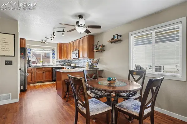 4060 Happy Jack DR, Colorado Springs, CO 80922