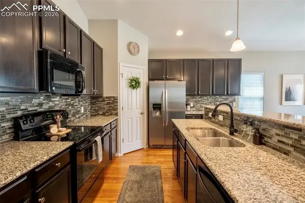 8229 Hardwood CIR, Colorado Springs, CO 80908