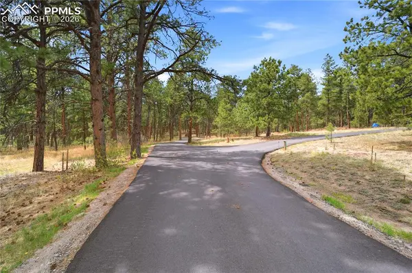 15950 Roller Coaster RD, Colorado Springs, CO 80921