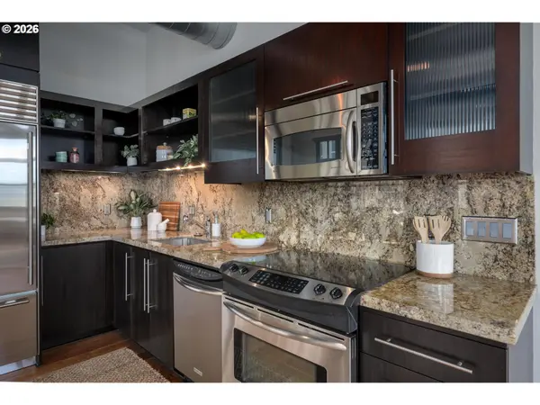 1400 NW Irving ST #609, Portland, OR 97209