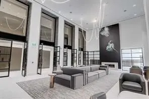 39 Roehampton AVE #2309, Toronto C10, ON M4P 1P9