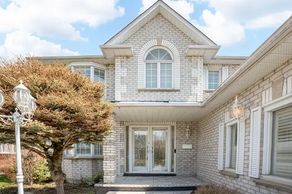 33 Billings ST, Whitby, ON L1N 9C1