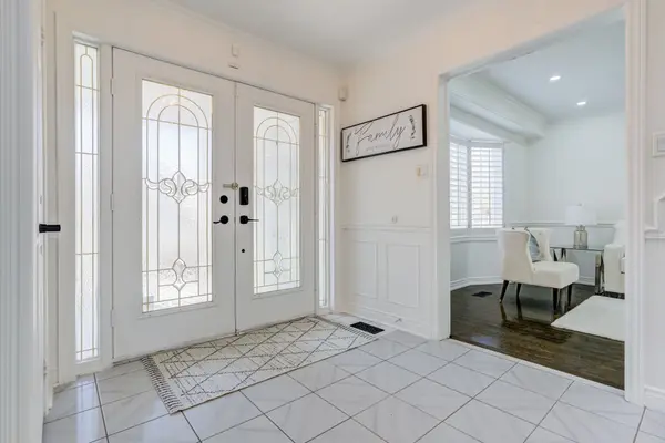 33 Billings ST, Whitby, ON L1N 9C1