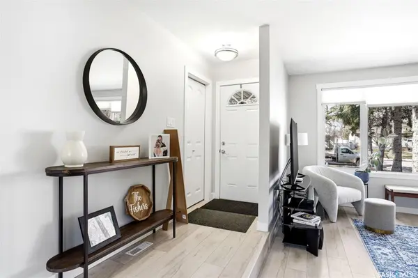 1115 12th AVENUE E, Regina, SK S4N 4W2