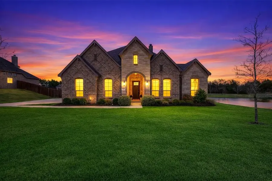 7441 Desert Willow Lane, Ovilla, TX 75154