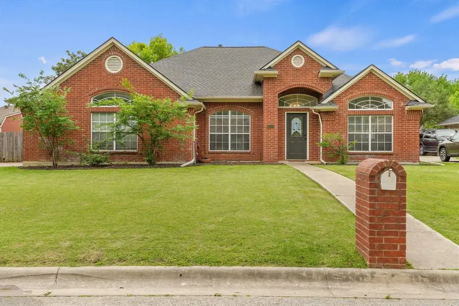 1420 Stratford Lane, Denton, TX 76209