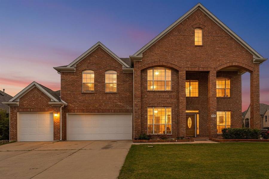 5226 Wyndrook Street, Fort Worth, TX 76244