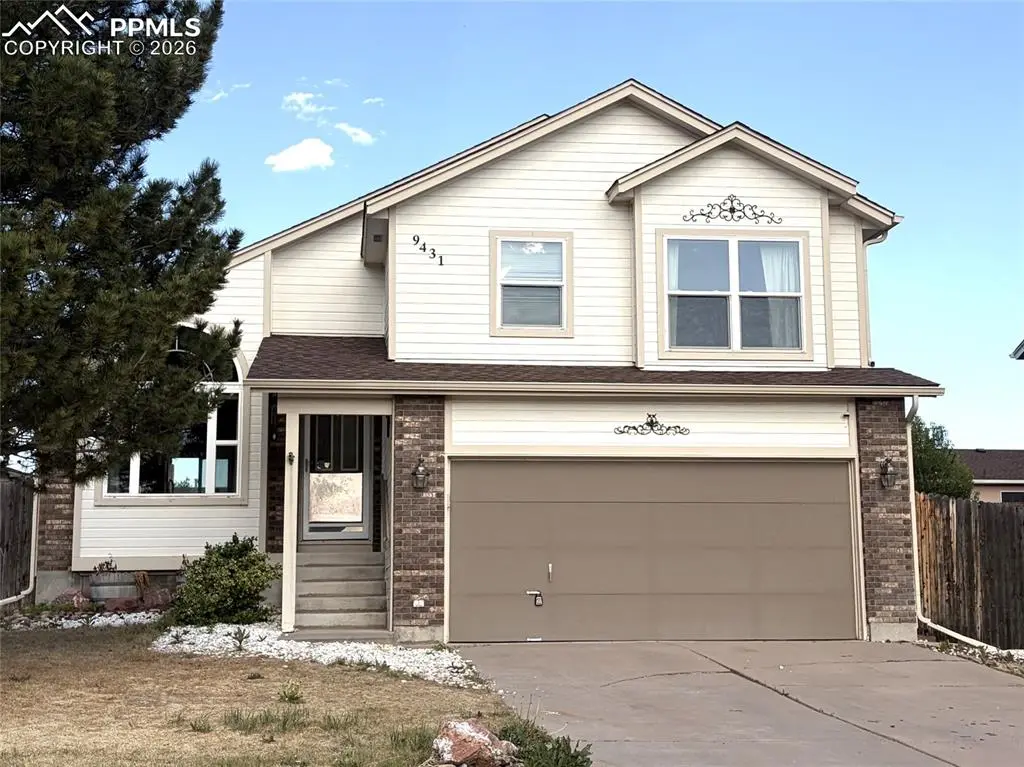9431 Summit Mesa DR, Fountain, CO 80817
