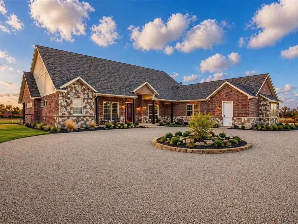 8636 Morgan Road, Blue Ridge, TX 75424