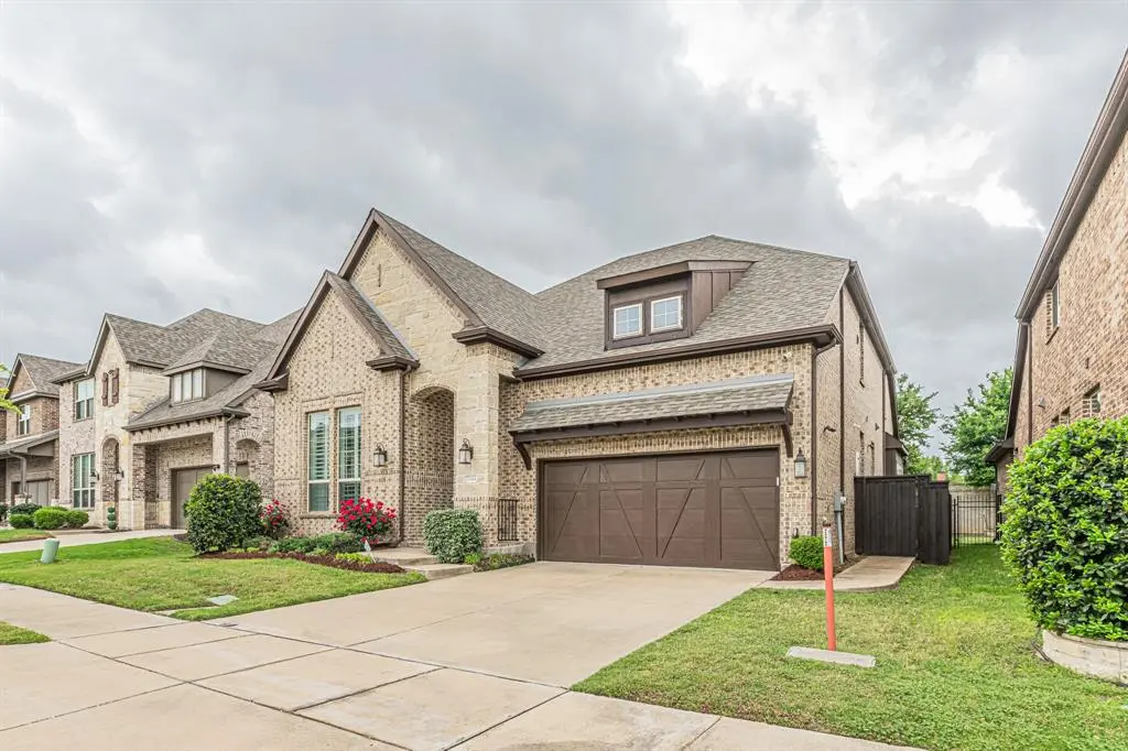 2044 Remington Drive, Irving, TX 75063