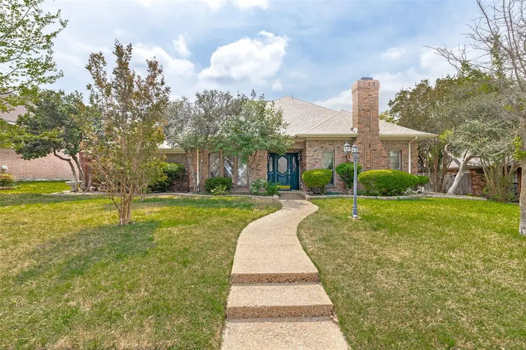 2700 Nighthawk Drive, Plano, TX 75025
