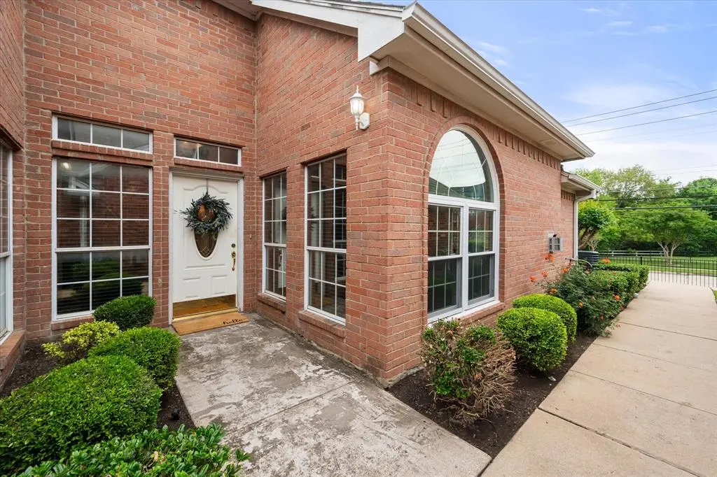 2313 Ragland Road, Mansfield, TX 76063