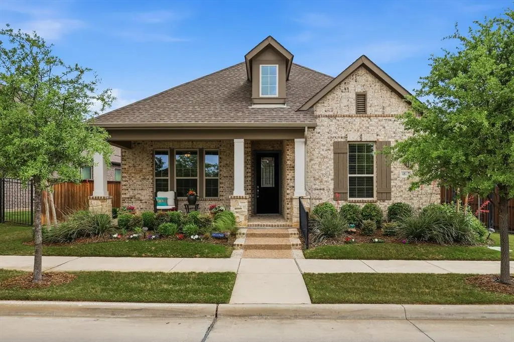 4817 Beaver Creek Drive, Arlington, TX 76005