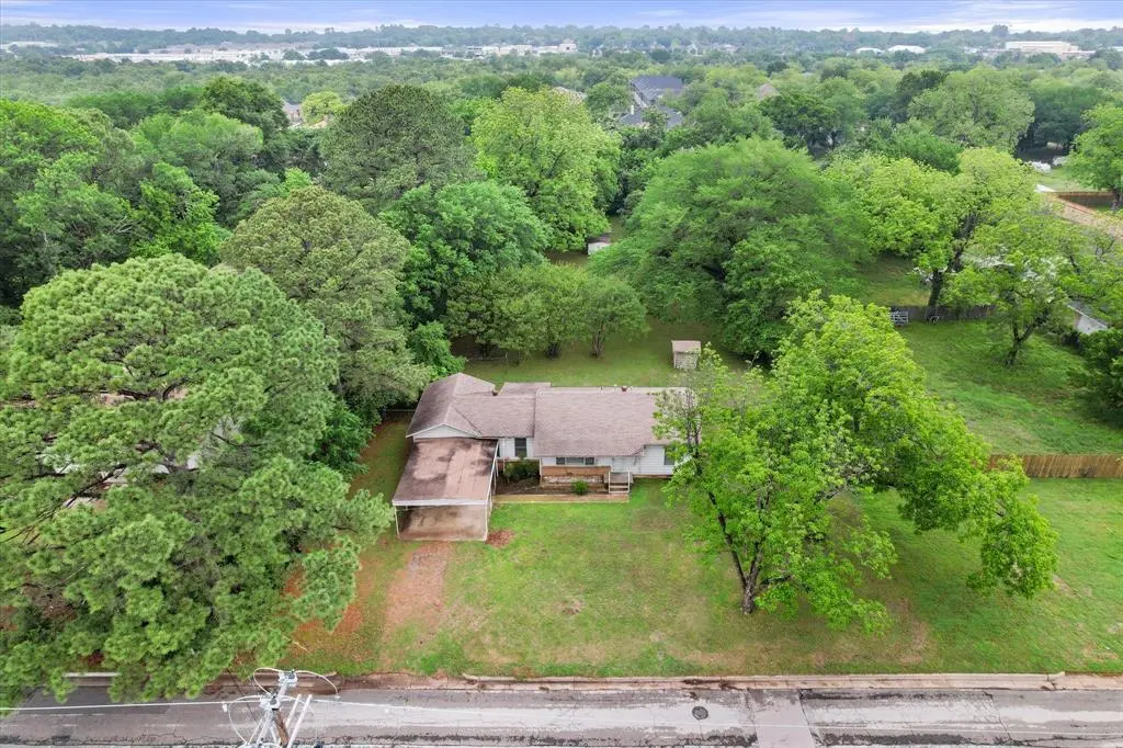 2103 Pecandale Drive, Arlington, TX 76013