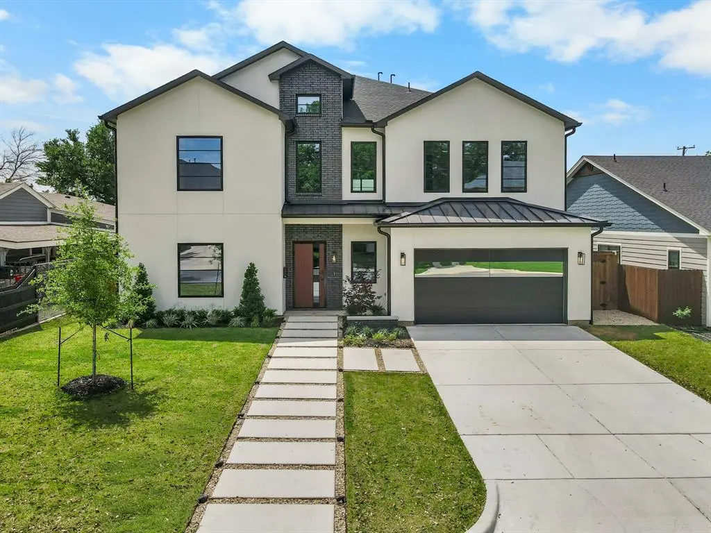 741 Edgefield Road, Fort Worth, TX 76107