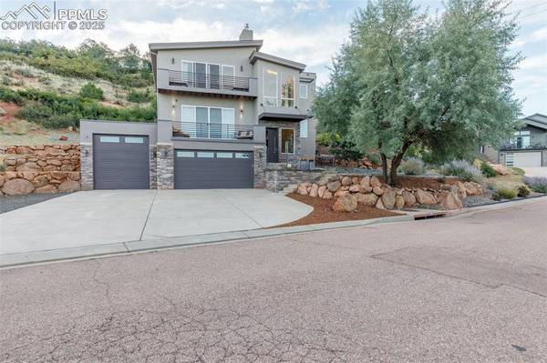 162 Crystal Valley RD, Manitou Springs, CO 80829