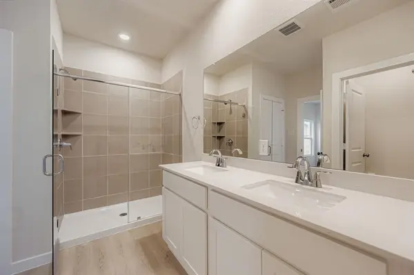 1009 Park Oak Lane, Crowley, TX 76036