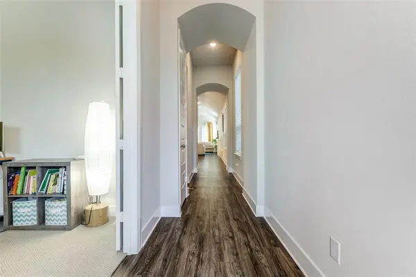 1904 Dappled Grey Avenue, Aubrey, TX 76227