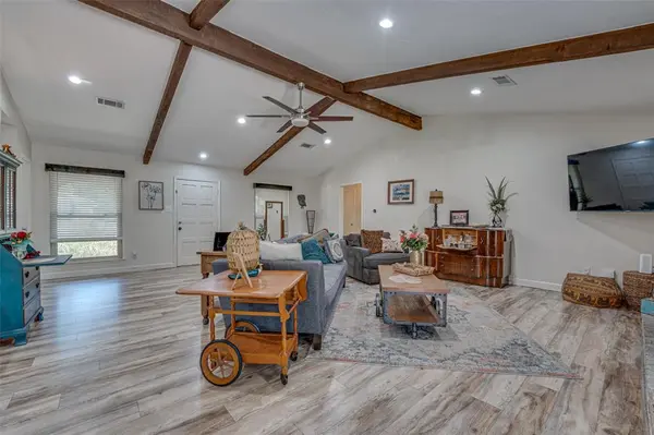 903 Walnut Street, Royse City, TX 75189