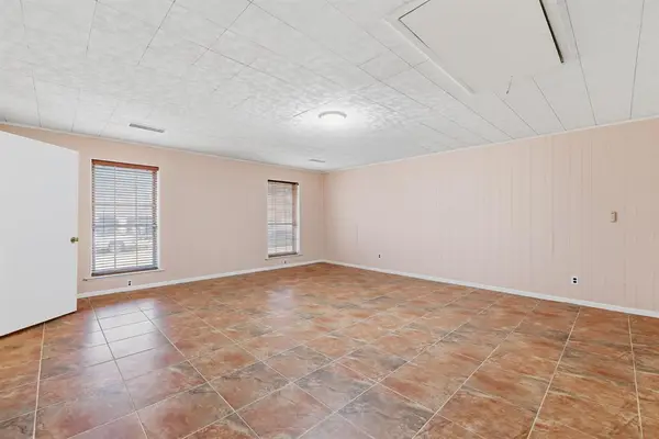 504 Debra Drive, Mesquite, TX 75149