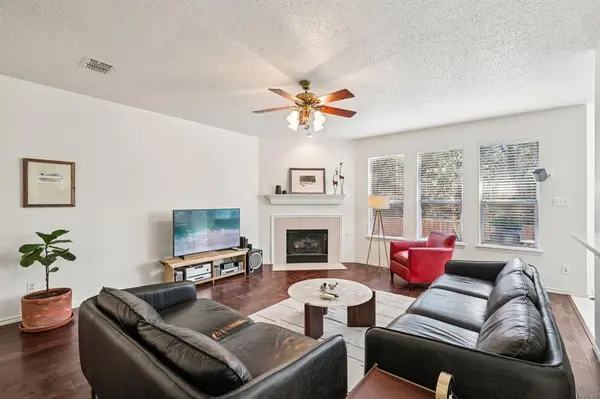 5118 Royal Bay Drive, Rowlett, TX 75089