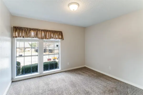 2120 Meadowview Court, Garland, TX 75043