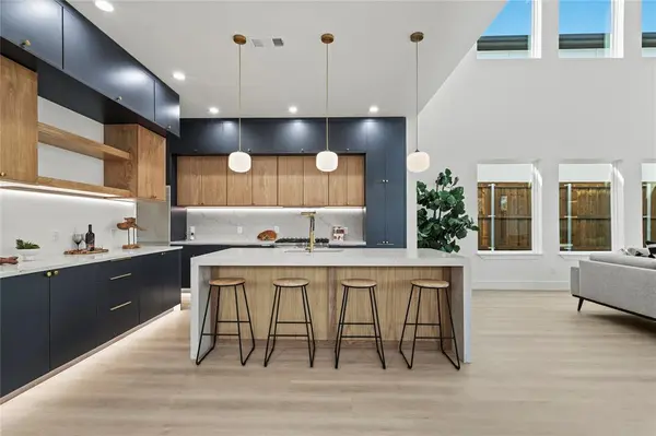 1503 Dennison Street, Dallas, TX 75212