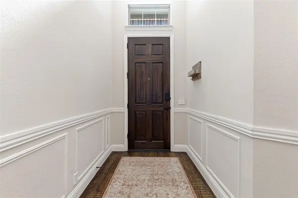 11728 Dixon Drive, Fort Worth, TX 76108